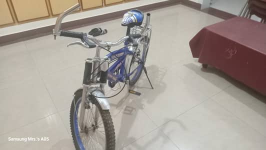 bike/cycle for 12 to 14 years boys cycle blue colour can be bargained