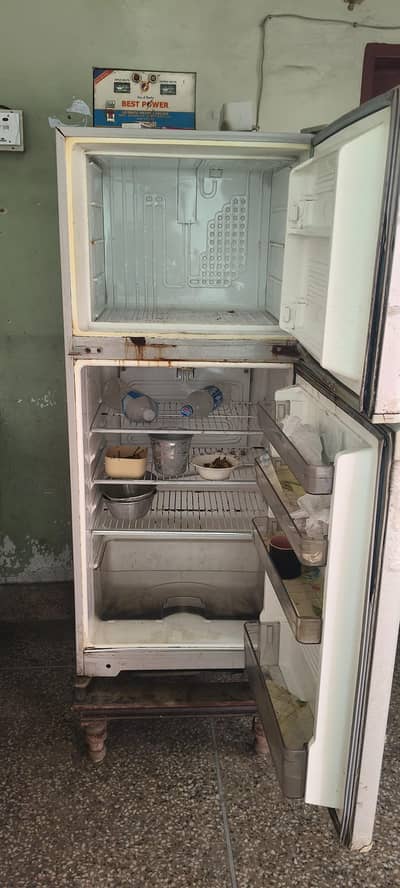 Dawlance freezer