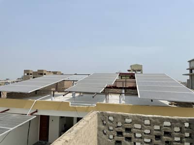 15 Solar panel (330 watt)