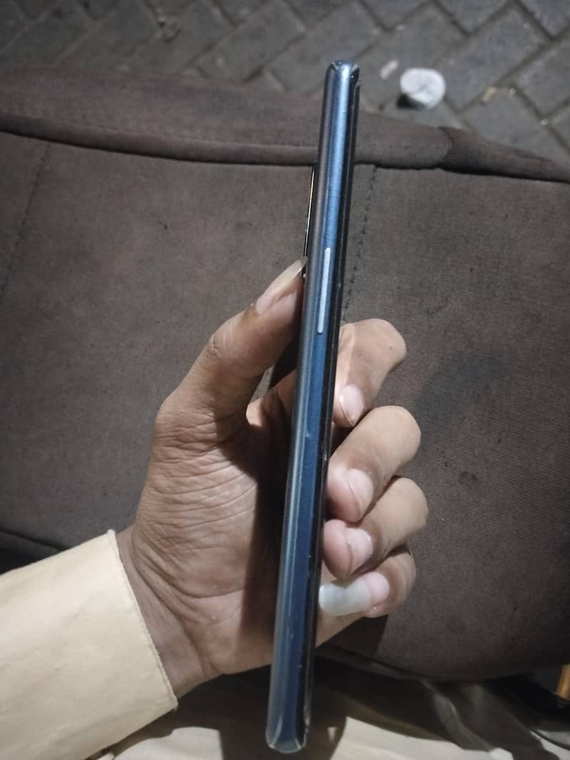 OnePlus 8 4