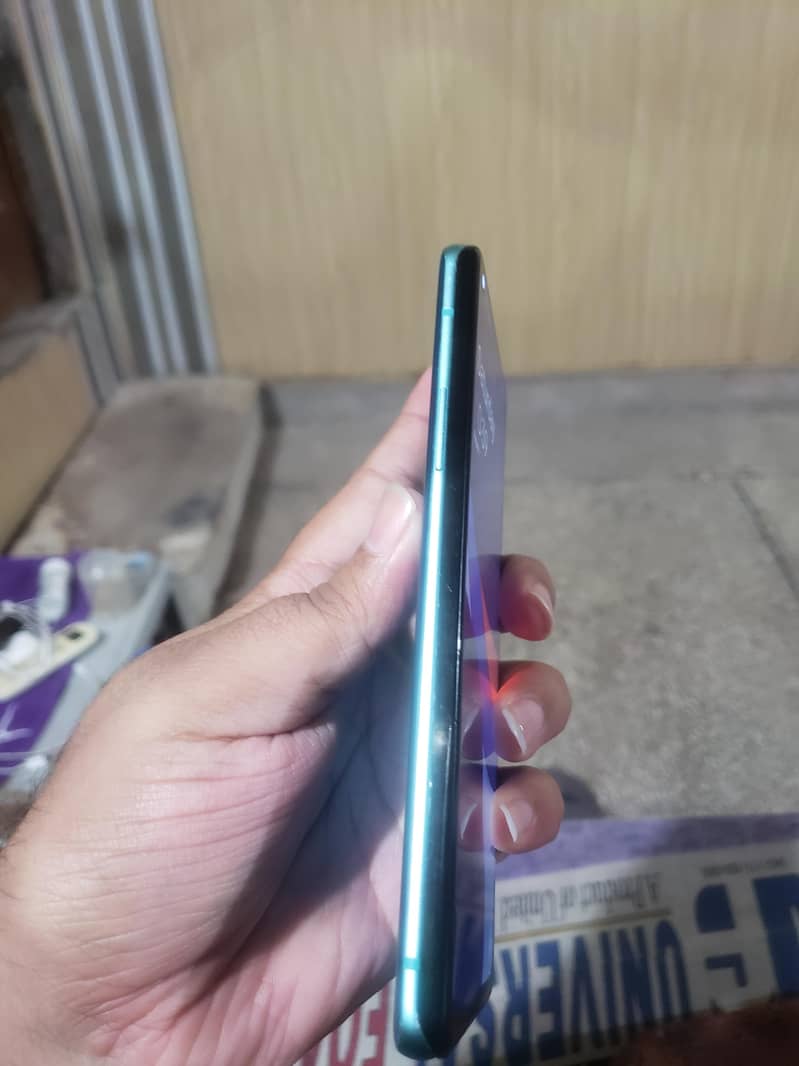 One Plus 8 Pro 4