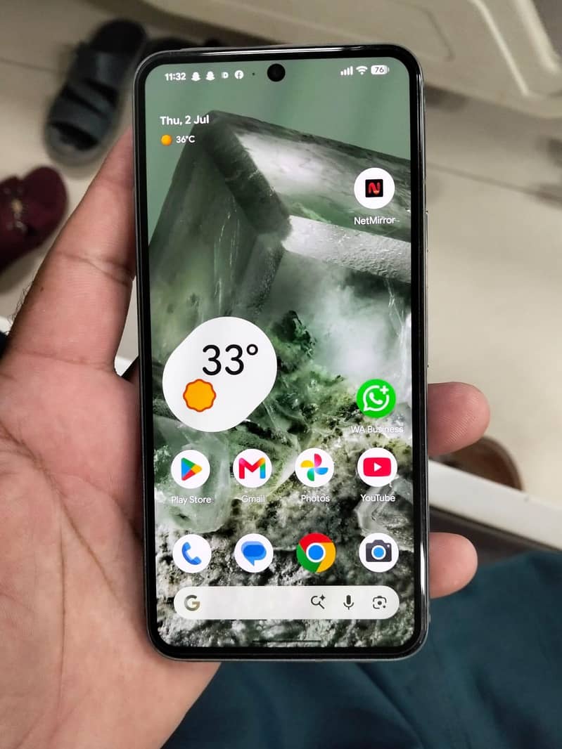 Google Pixel 8 1