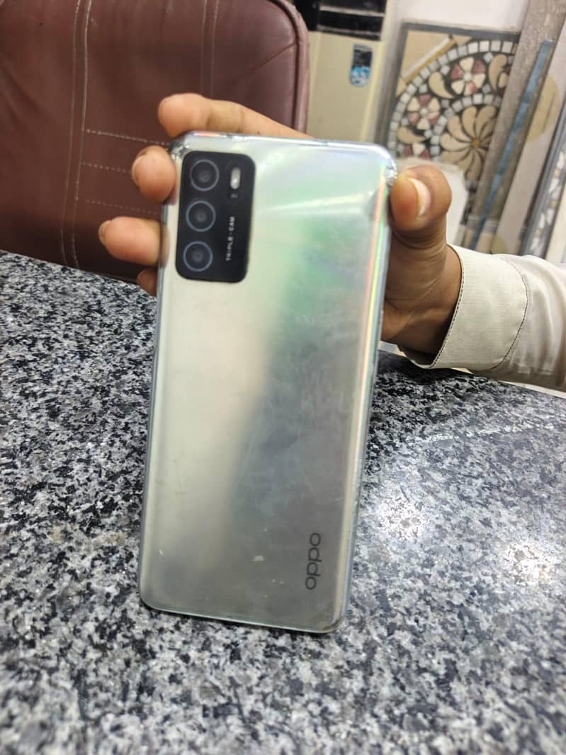 OPPO A16e 1