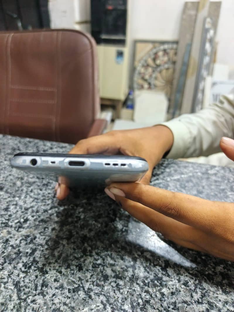 OPPO A16e 2
