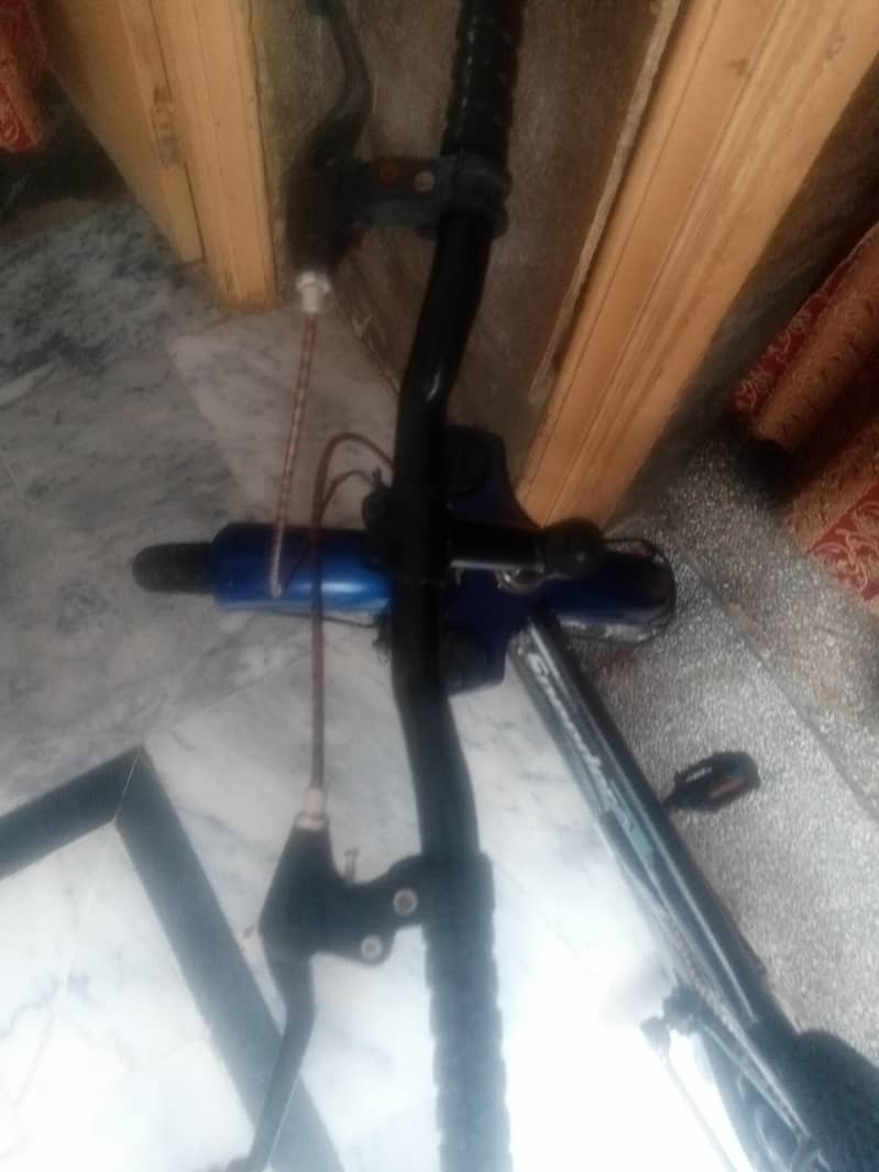 cycle.   03055105282 3