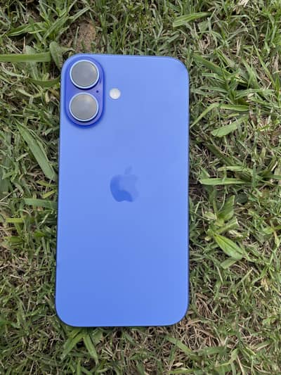 Apple iPhone 16
