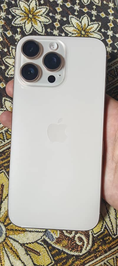 Apple iPhone 16 Pro Max jv desert color