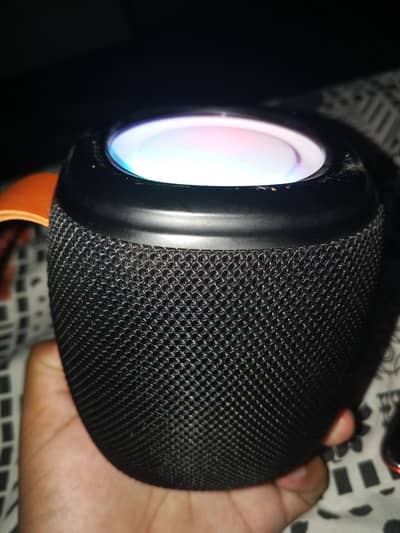 Bluetooth speaker Memory card or usb