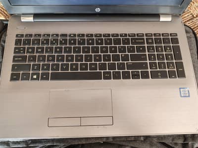 Hp laptop corei5 7th generation