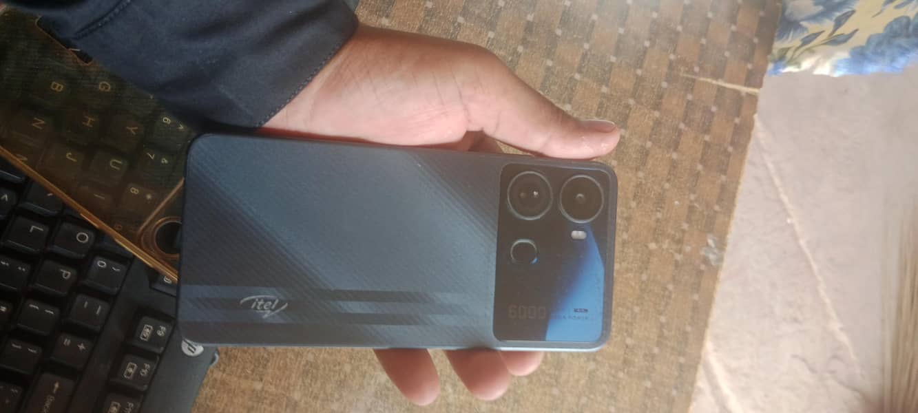 Itel P40 0
