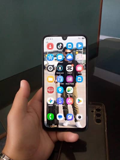Samsung Mobile A16