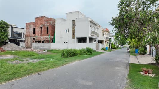 5.25 Marla Plot No. 371 Block E DP Pole Clear Direct Plot For Sale In DHA 9 Town Lahore