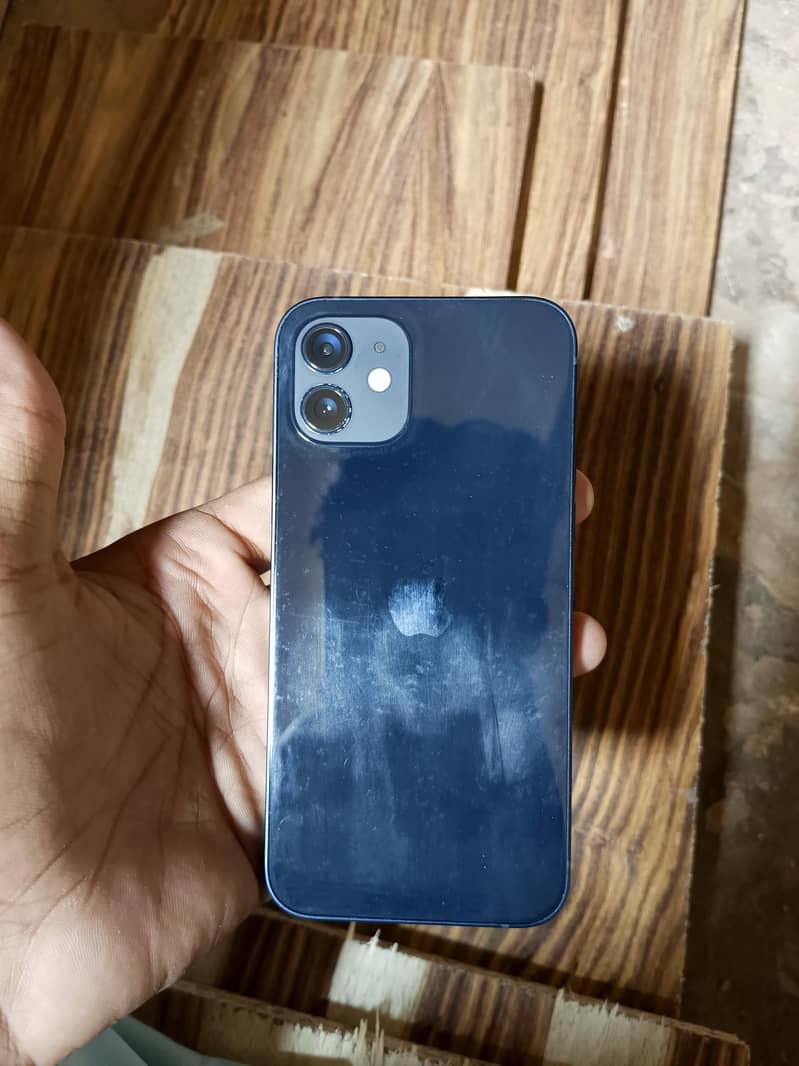 Apple iPhone 12 0
