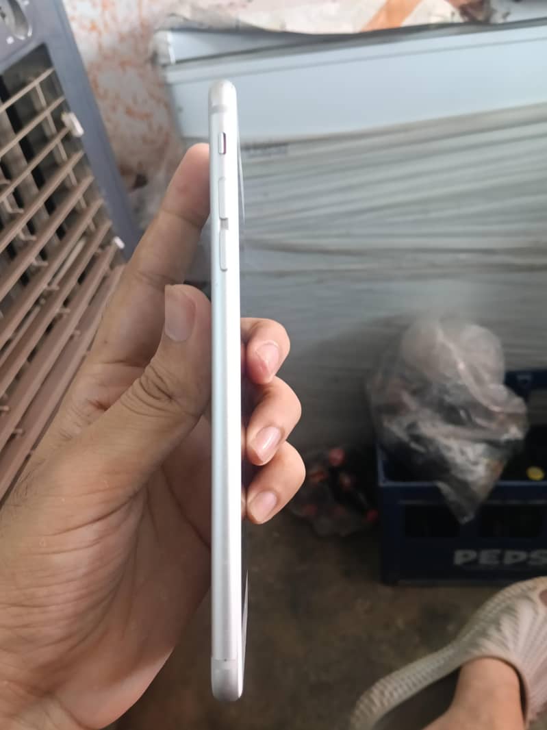 Apple iPhone 6 Plus 2