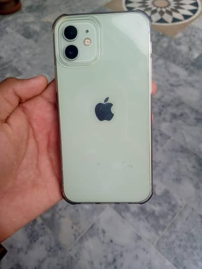 Apple iPhone 12