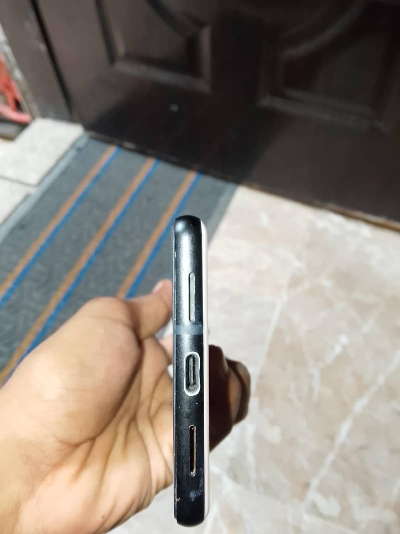 Google Pixel 6 3