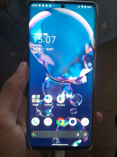 Sharp Aquos R6 docomo 5g