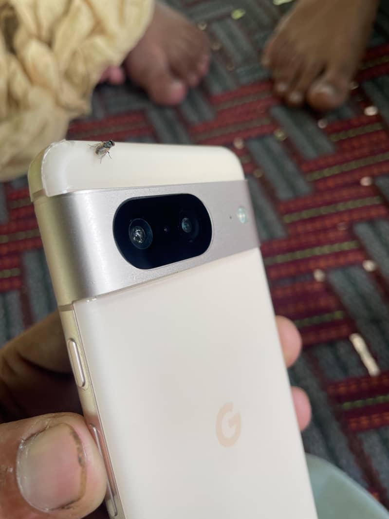 Google Pixel 8 2