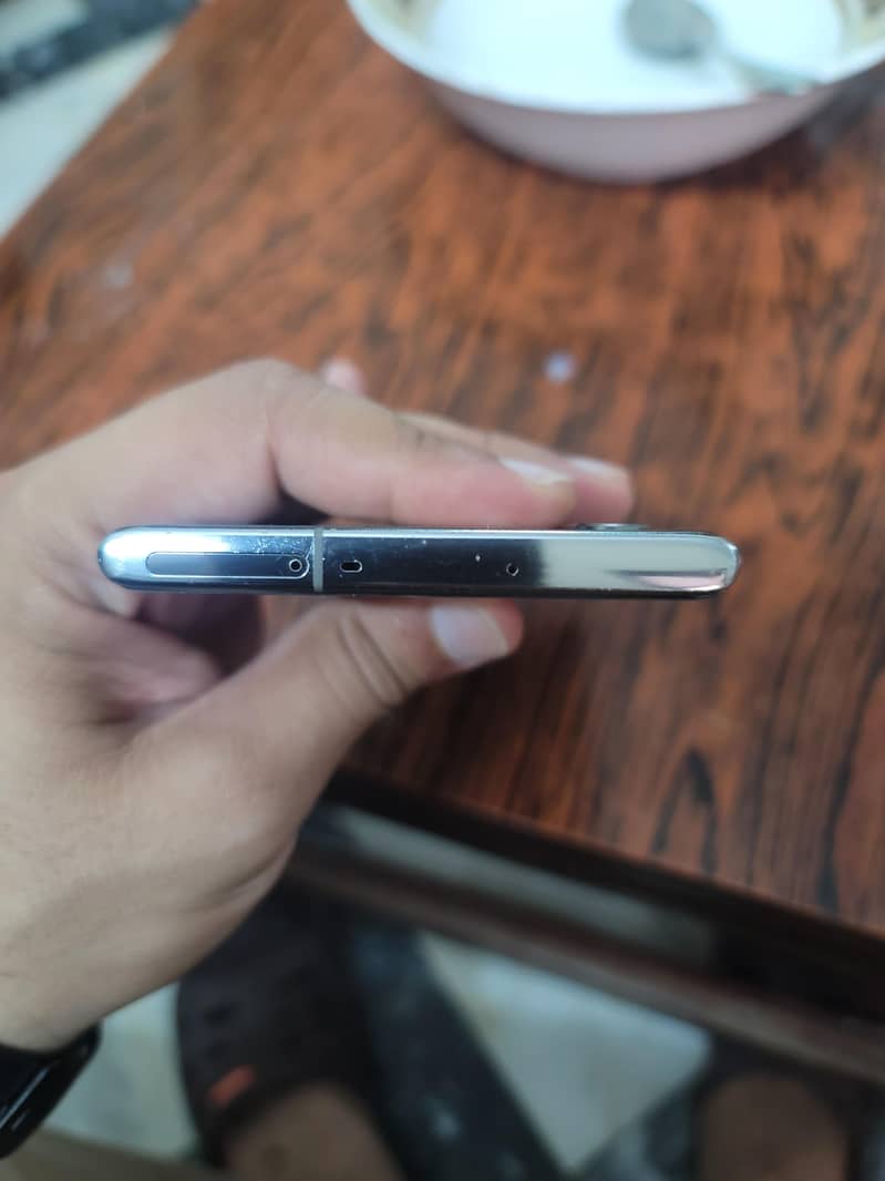Samsung Note 10 Plus 7