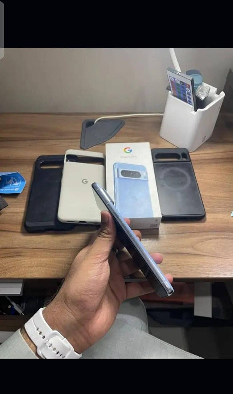 Google Pixel 8 Pro 0