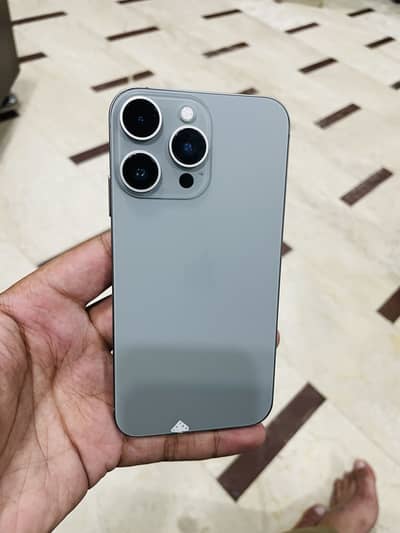 Apple iPhone XR Convert To 15 Pro 64gb/128gb bypass 10 by 10
