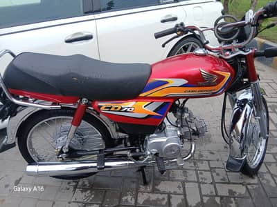Honda CD 70 2025