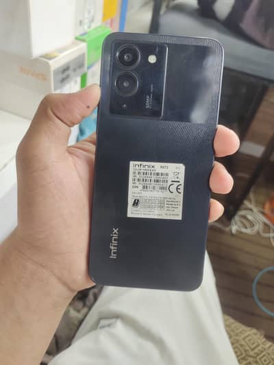 Infinix Note 12