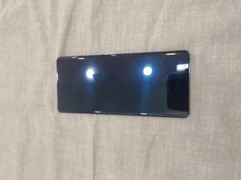 Tecno CAMON 40 Pro 1