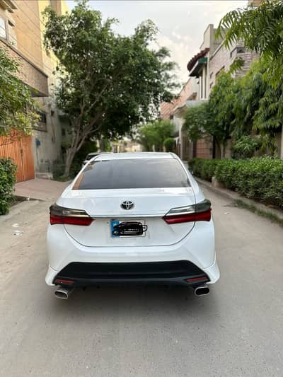 Toyota Corolla Altis 2015