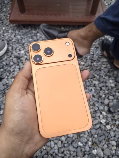 Apple iPhone XR  converted 17 pro all ok . . . .