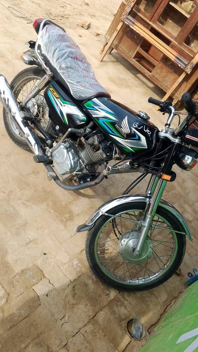 Honda CG 125 2023