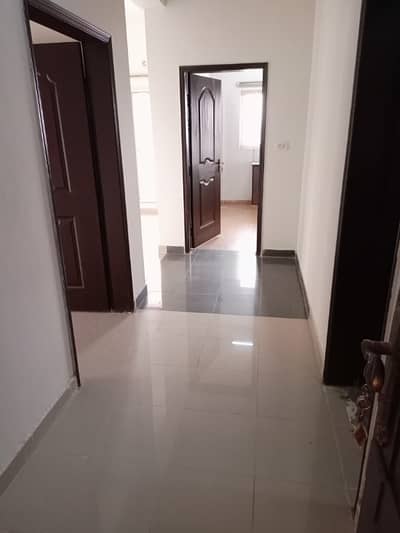2 Bed 05 Marla Flat Is Available For Rent In Askari 11 Lahore.