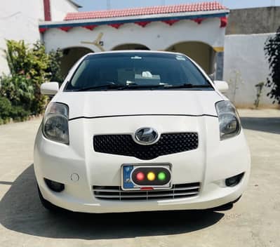 Toyota Vitz 2006