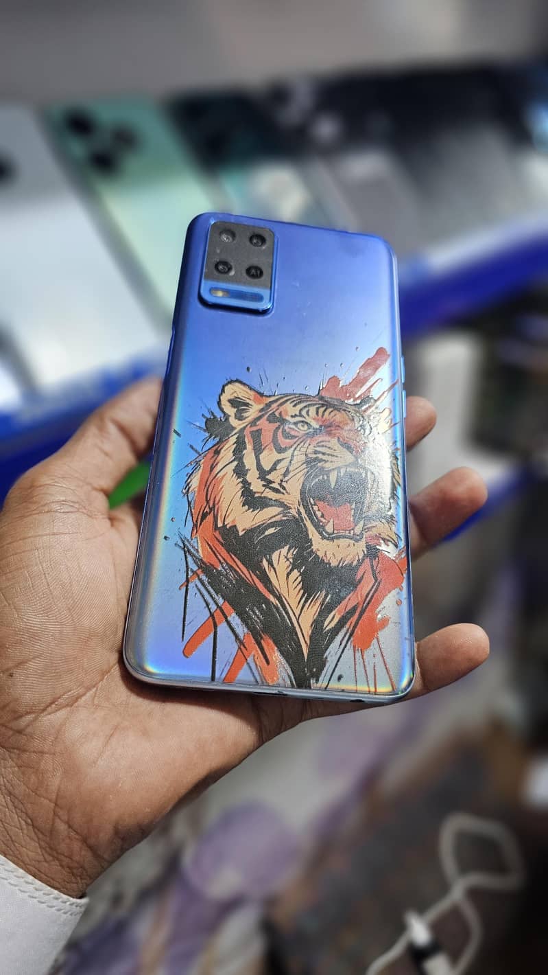 OPPO A54 4