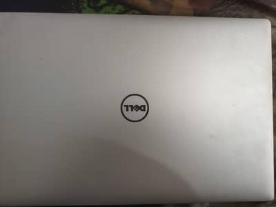 Dell XPS i7 7th Generation, Xeon Processor 2.8 Ghz