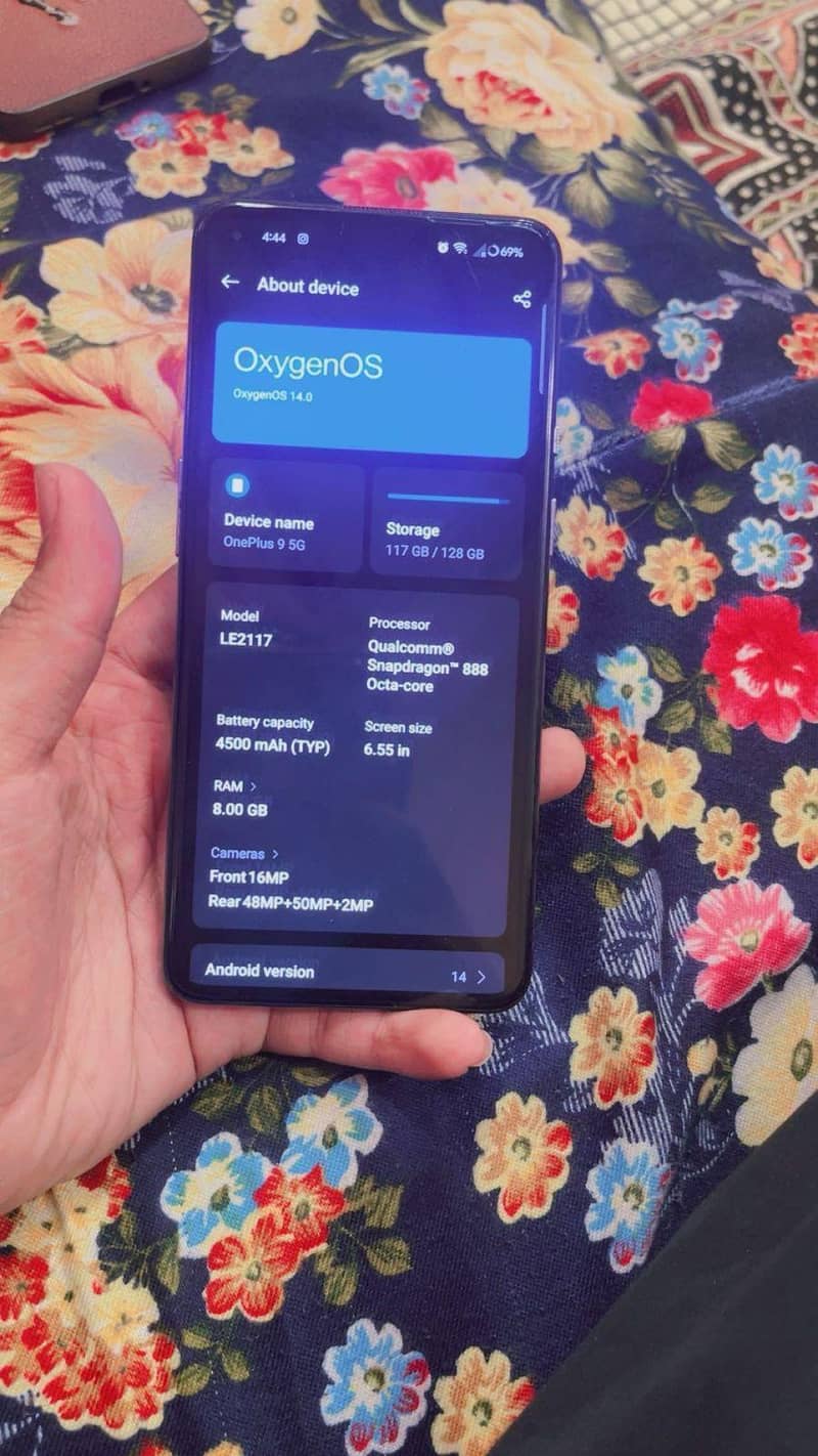 One Plus 9 4
