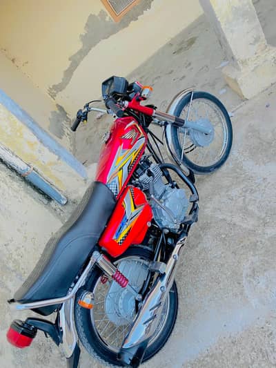 5000 km chla hua ha