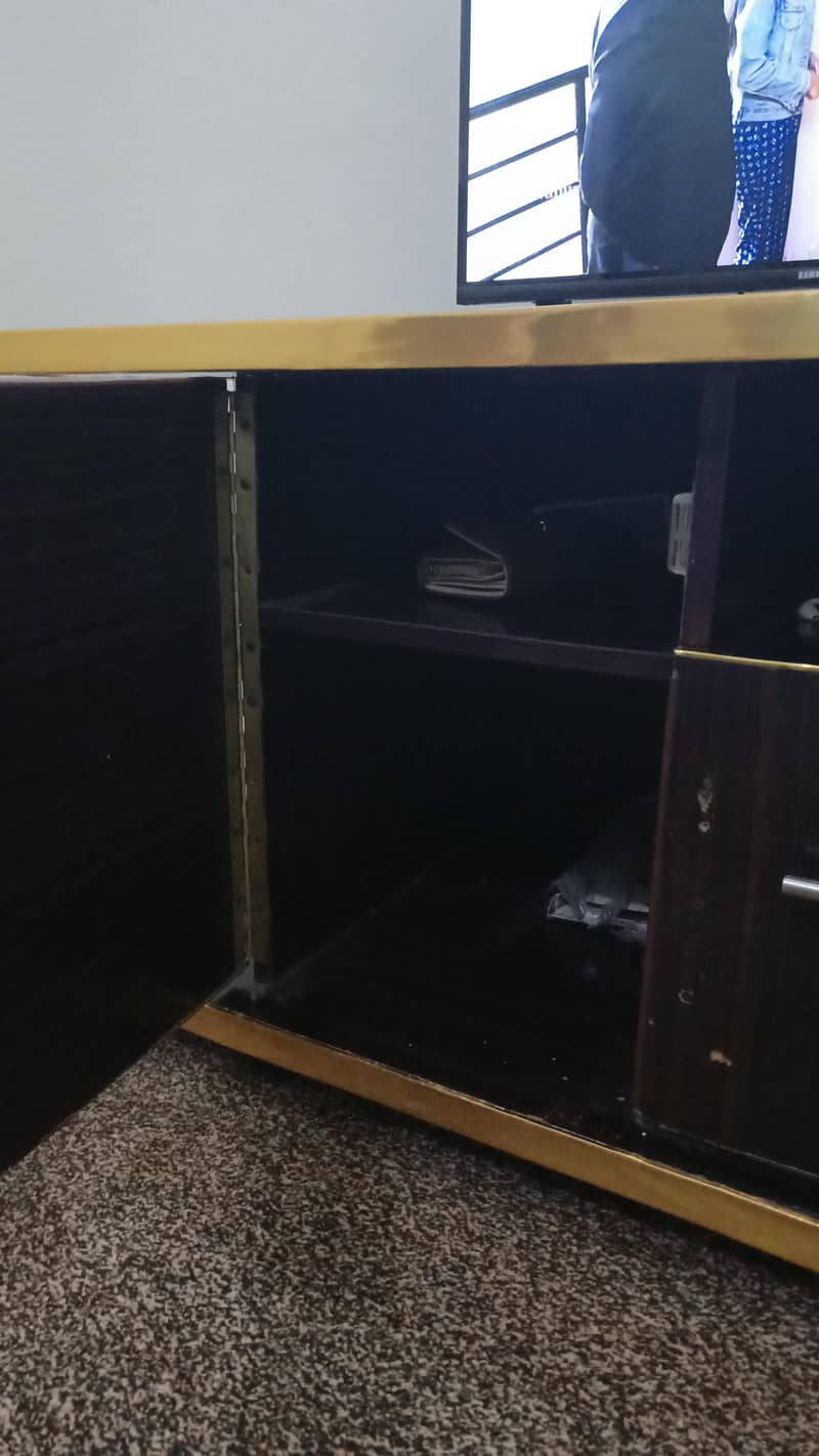 LCD/ TV Rack 1