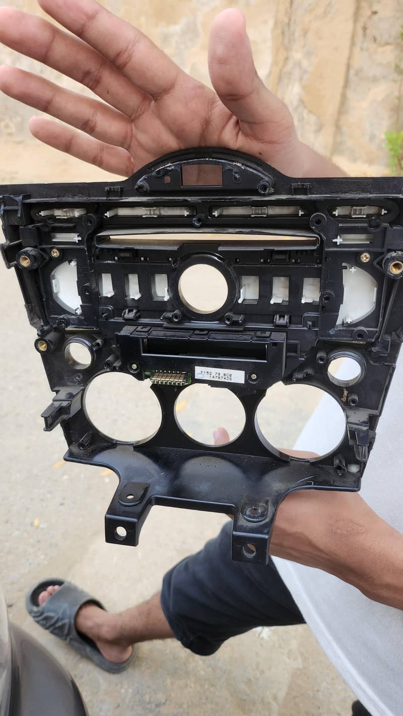 Mazda RX8 Dashboard headunit console 1