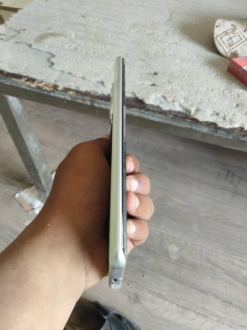 Xiaomi Redmi Note 15 4