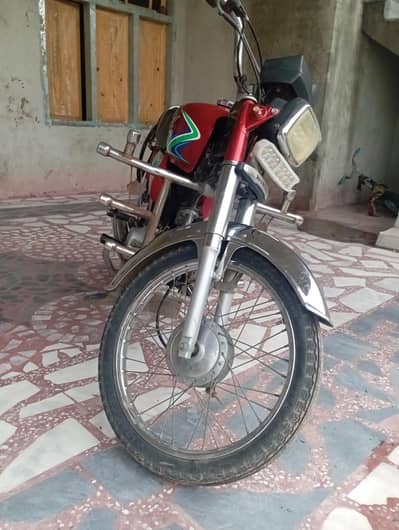 Argent Sell Honda 70cc Model 2018 for good condition