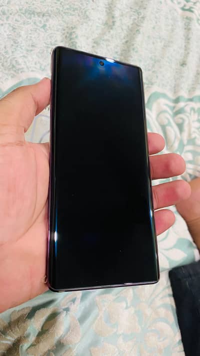 Infinix Zero 40 5g in lush new condition