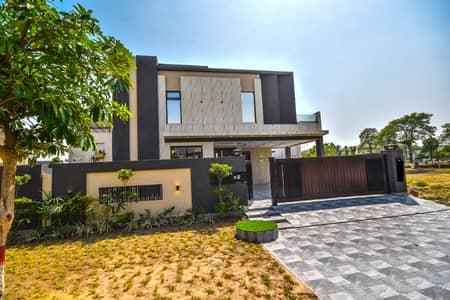 1 Kanal Luxury Modern Design House For Rent In Dha Phase 5 Lahore Near To Commercial Market