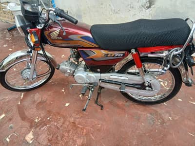 CD 70 Urgent sale