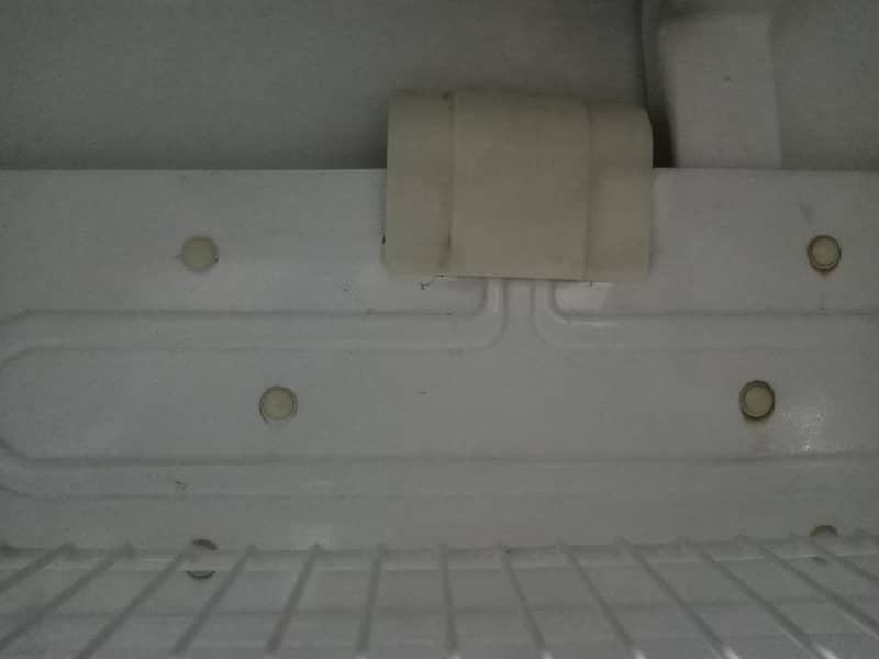 DAWLANCE FRIDGE 1