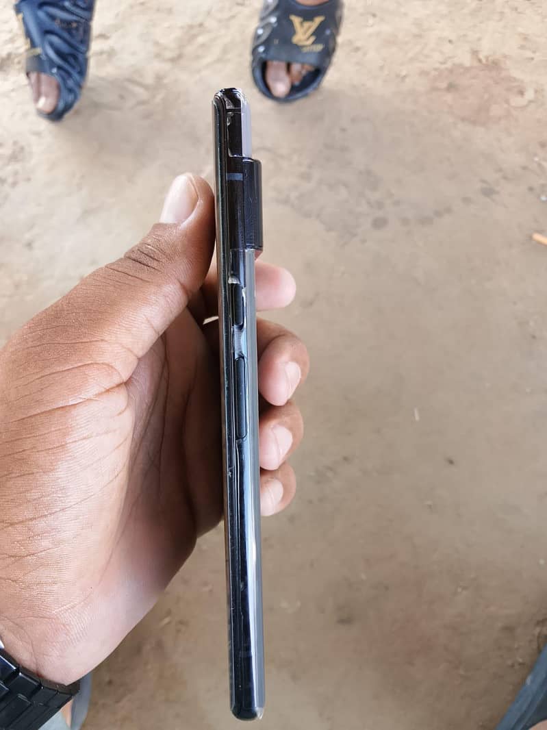 Google Pixel 6 Pro 9