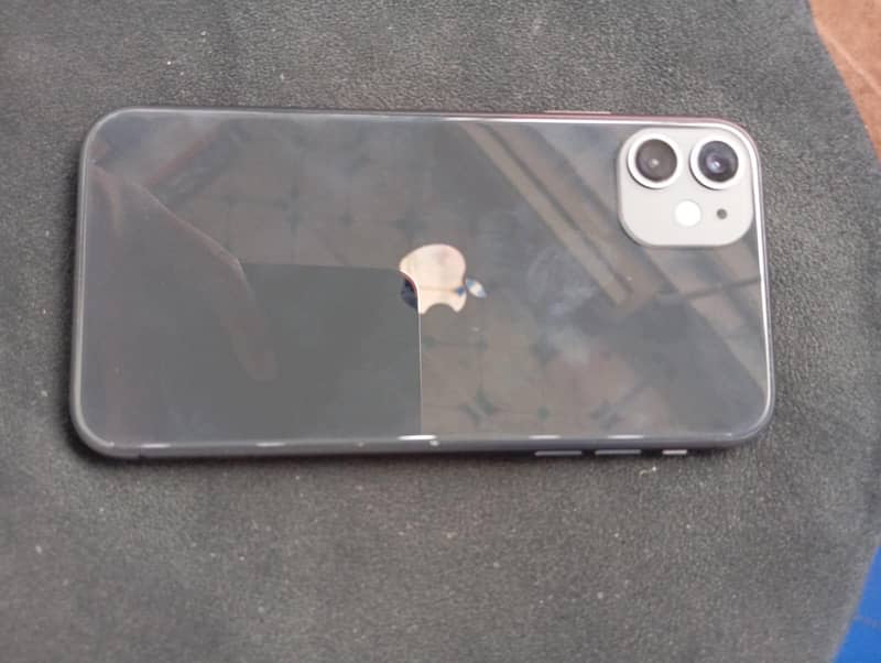 Apple iPhone 11 1