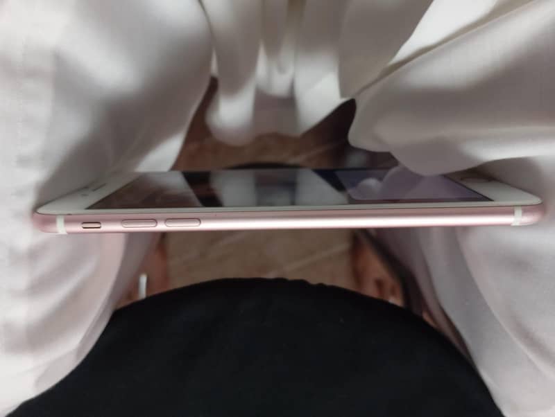 Apple iPhone 11 8