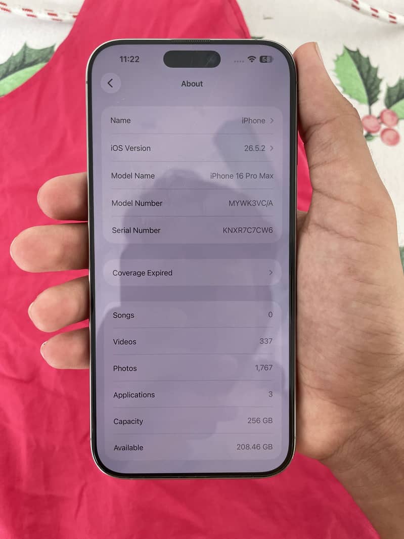 Apple iPhone 16 Pro Max 1