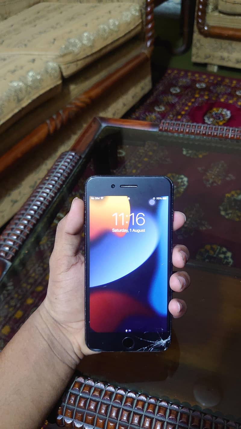 Apple iPhone 7 Plus 3